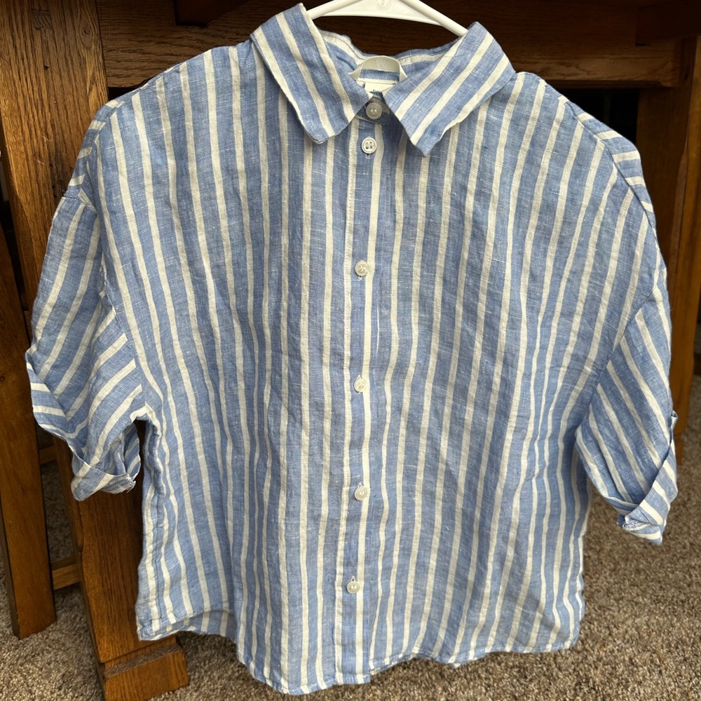 H&M Blue and White Striped Button Down Shirt Casual Fit